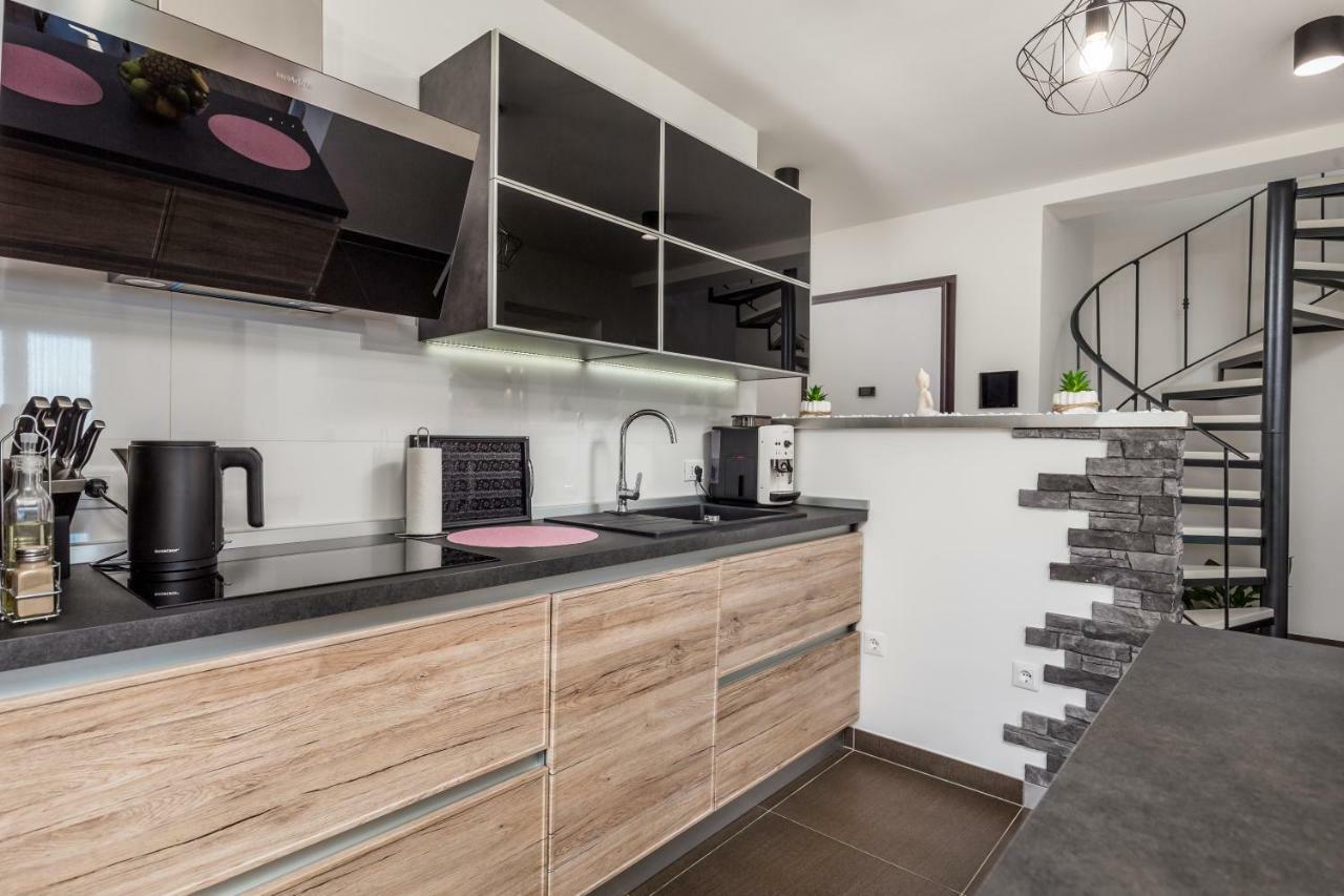 Luxury Apartment La Es Marčelji Zewnętrze zdjęcie