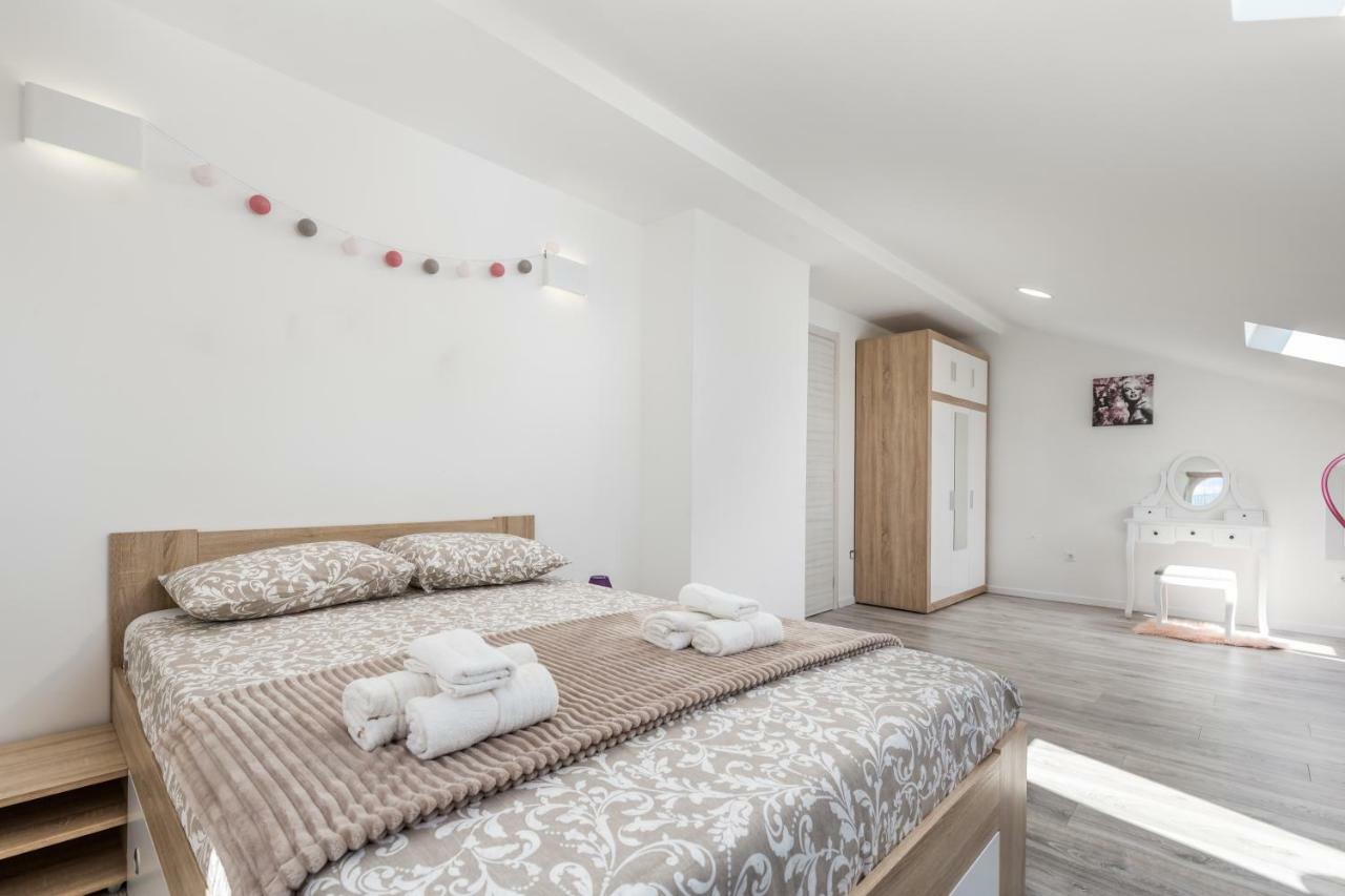 Luxury Apartment La Es Marčelji Zewnętrze zdjęcie
