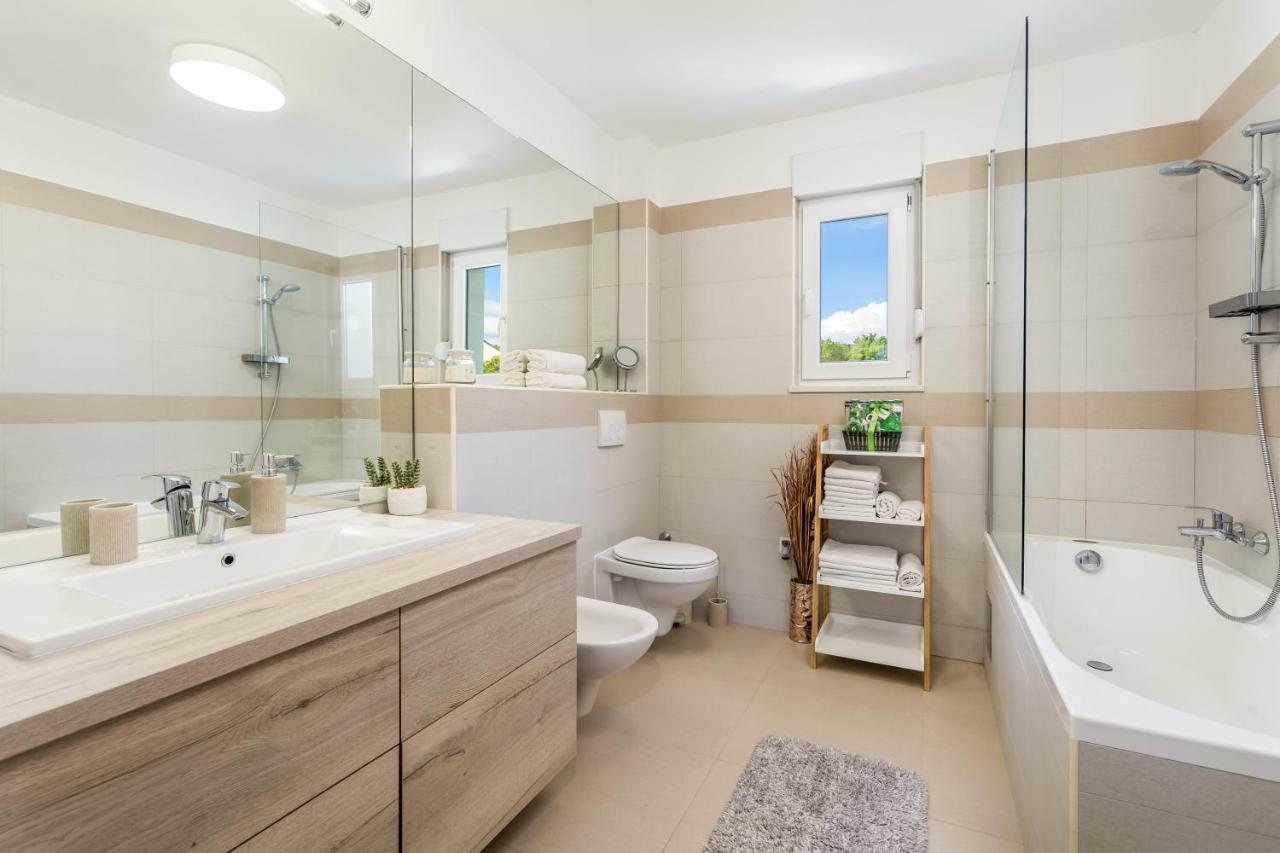 Luxury Apartment La Es Marčelji Zewnętrze zdjęcie